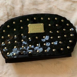 VS flower makeup bag